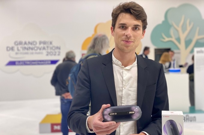 Grand Prix de l’Innovation 2022 : Bosch reçoit le prix du Public pour son rafraîchisseur de textiles FreshUp