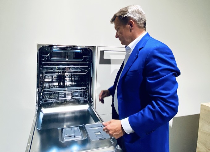 Asko enrichit ses gammes de lave-vaisselle et dévoile les tables de cuisson Celsius