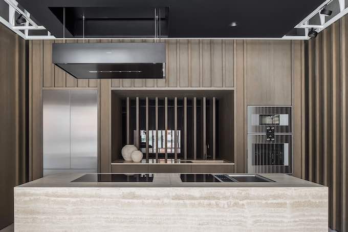 Gaggenau installe son nouveau showroom à Saint-Germain-des-prés