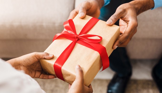 Noël 2025 : l’occasion s’installe comme un réflexe d’achat pour les Français