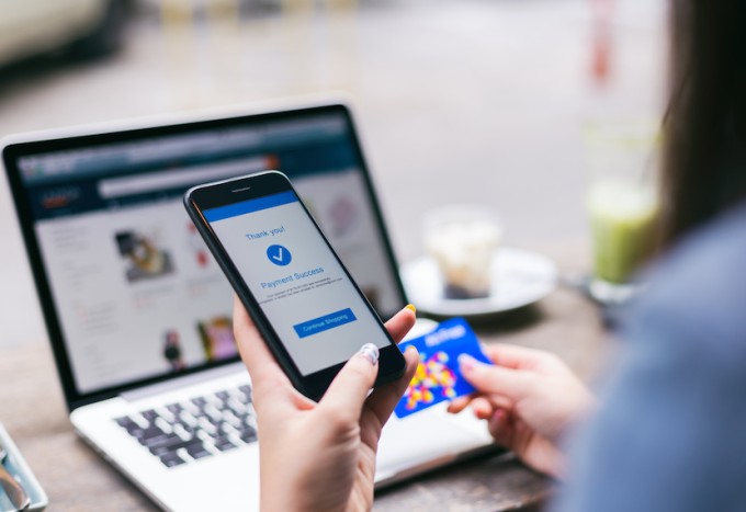 e-commerce : smartphone, fractionnement et IA rebattent le paiement en ligne