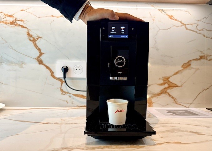 Les clients veulent des machines automatiques à café à grain plus compactes